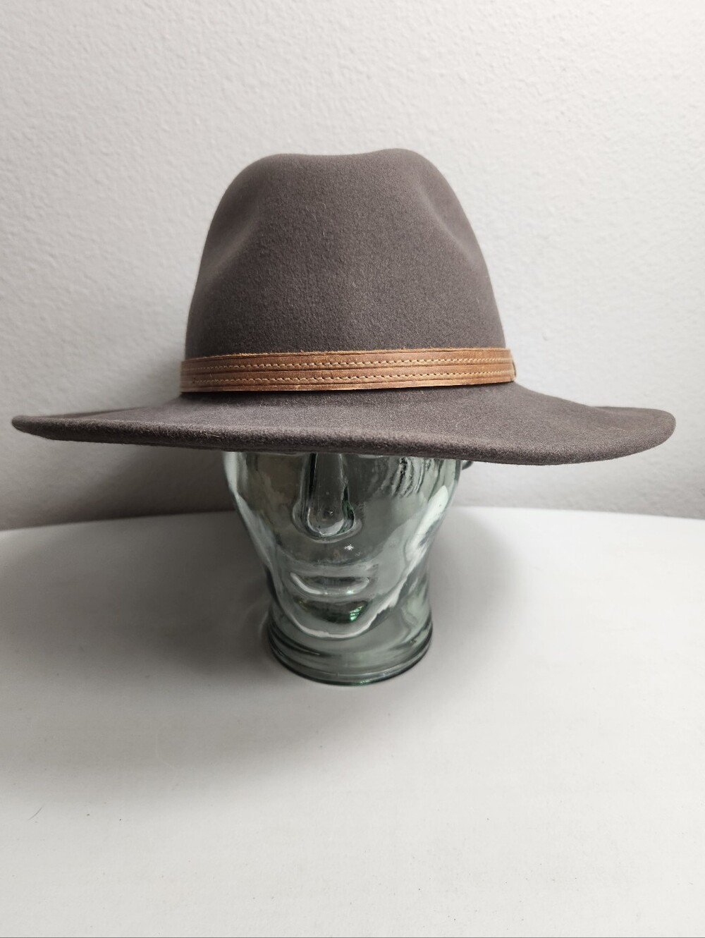 Urban Outfitters Ecote 100% Wool Wide Brim "Lite Felt" Fedora Hat - Taupe Gray